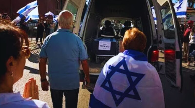 Israel recebe restos de reféns