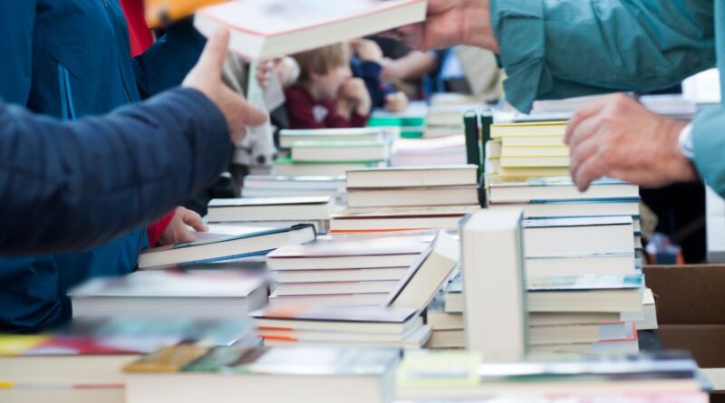 Feiras do livro de portugal literatura lusofona