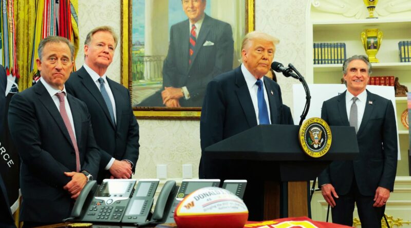 estadio commanders trump nome d-c