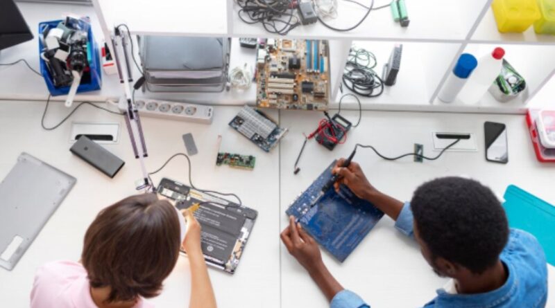 E Eletrónica Em Timor-Leste Em