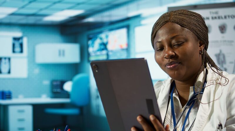 Pioneiros da Saúde Digital em Angola