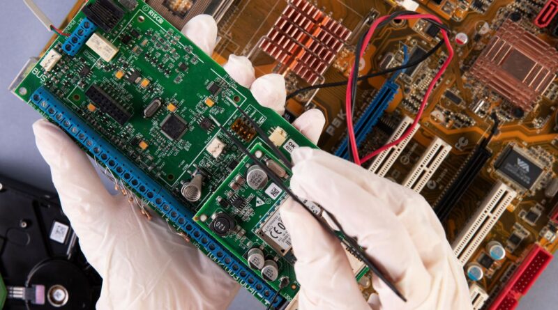 Semicondutores e Electrónica em Moçambique