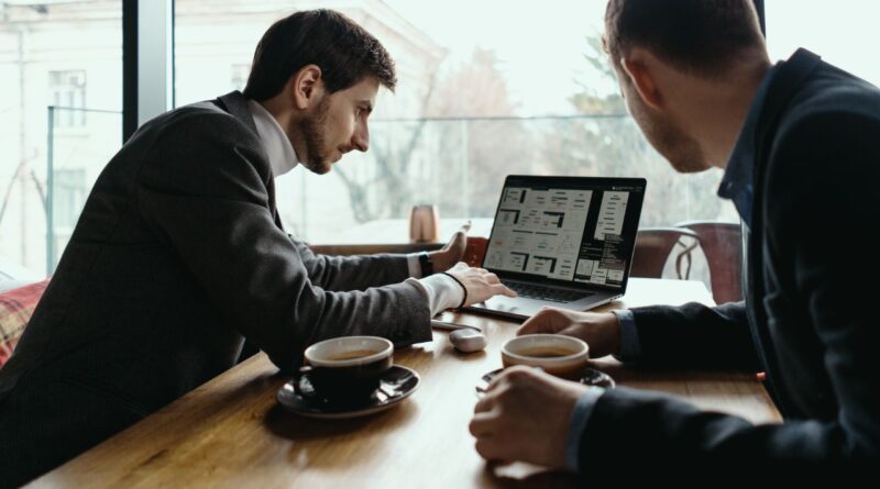 Inbound vs Outbound SaaS B2B