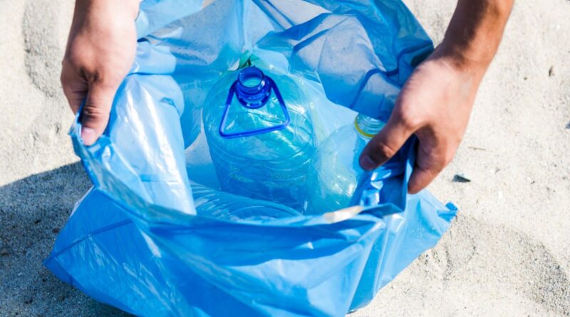 Plástico de utilização única